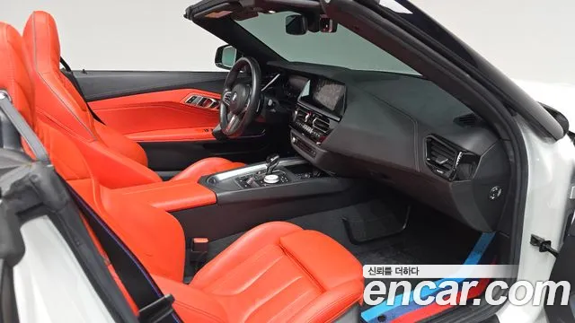 BMW Z4 2019 — фото 17