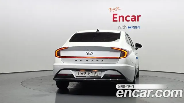 Hyundai Sonata 2020 — фото 4