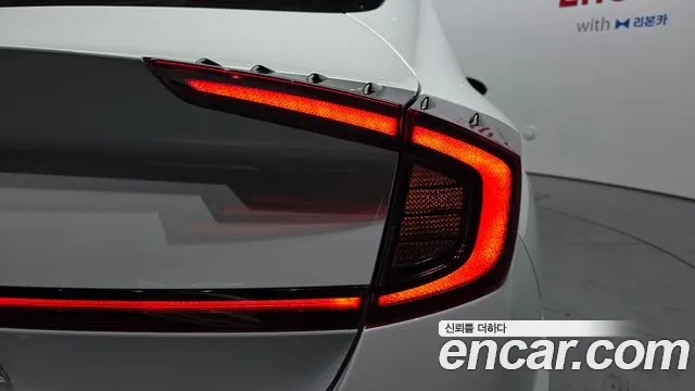 Hyundai Sonata 2020 — фото 9