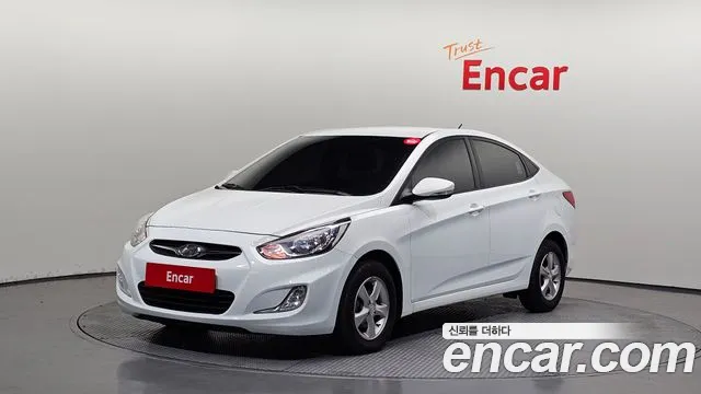 Hyundai Accent 2014 — фото 1