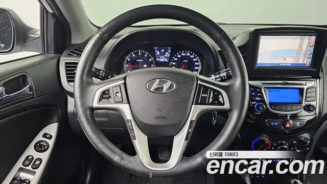 Hyundai Accent 2014 — фото 15