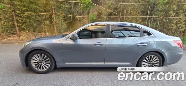 Hyundai Equus 2015 — фото 12