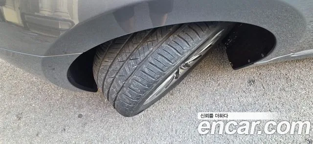 Hyundai Equus 2015 — фото 17