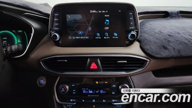 Hyundai Santafe 2019 — фото 18