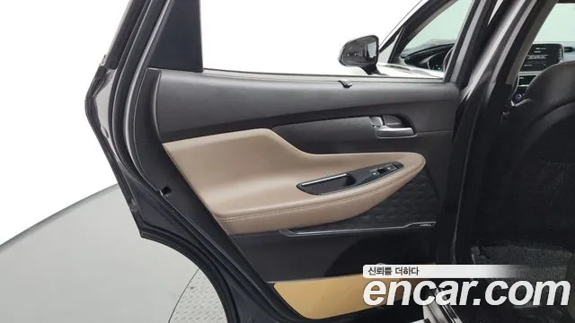 Hyundai Santafe 2019 — фото 15