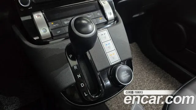 Hyundai Casper 2023 — фото 12