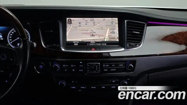 Hyundai Equus 2014 — фото 14