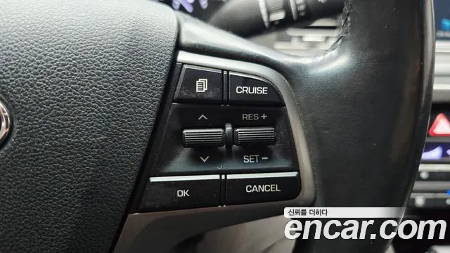 Hyundai AVANTE 2018 — фото 15
