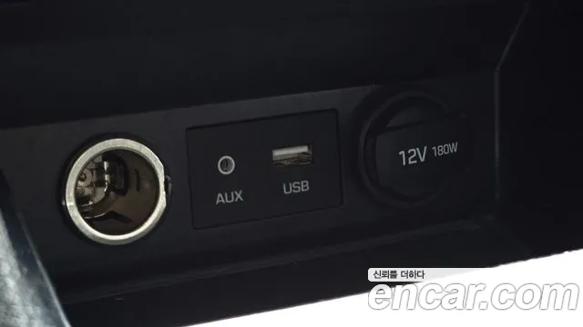 Hyundai AVANTE 2018 — фото 19