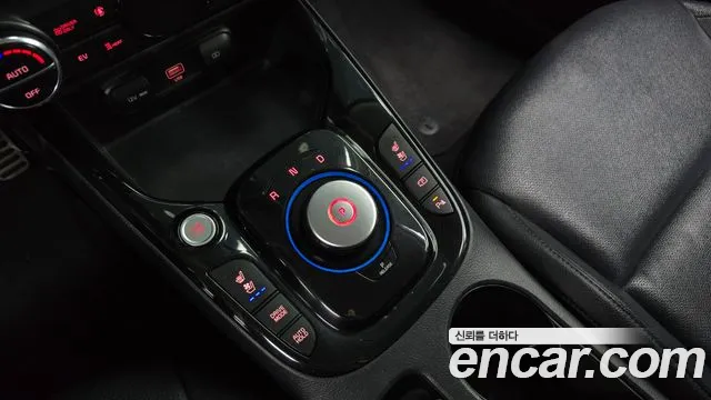 Kia Soul 2021 — фото 9