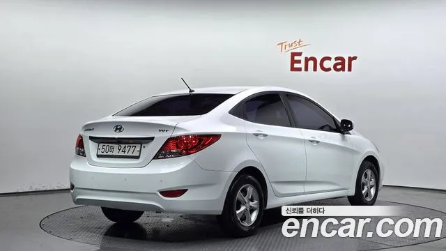 Hyundai Accent 2012 — фото 2