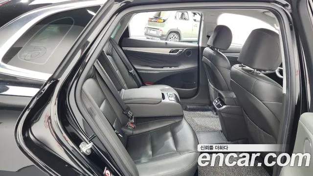 Hyundai Grandeur 2020 — фото 17