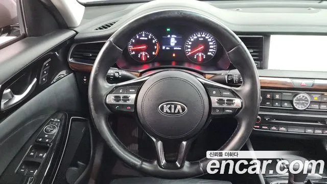 Kia K7 2016 — фото 19