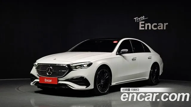 Mercedes-Benz E-Class 2026 — фото 1