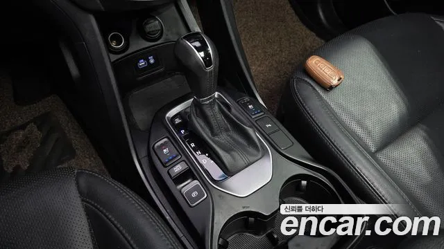 Hyundai Maxcruz 2016 — фото 12