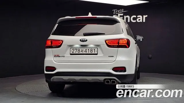 Kia Sorento 2019 — фото 4