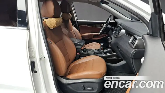 Kia Sorento 2019 — фото 16