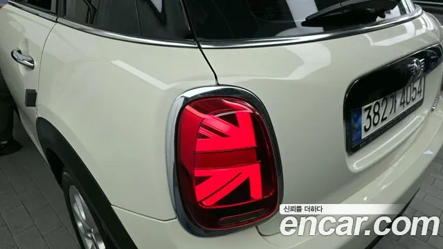Mini Cooper 2021 — фото 9