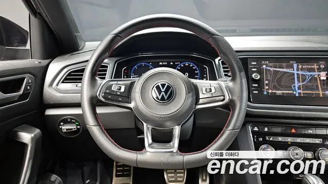 Volkswagen T-Roc 2021 — фото 12