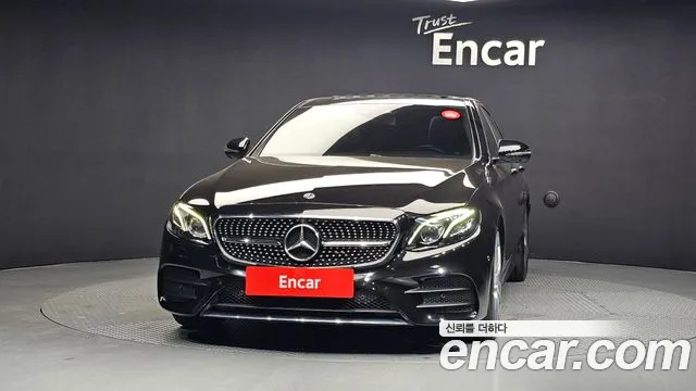 Mercedes-Benz E-Class 2019 — фото 3