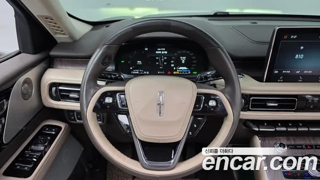 Lincoln Aviator 2020 — фото 19