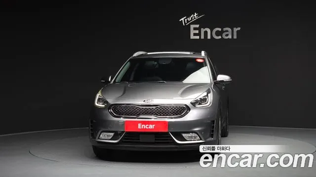 Kia Niro 2018 — фото 3
