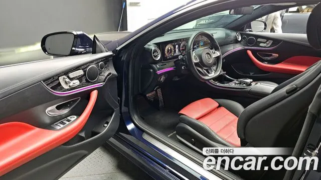 Mercedes-Benz E-Class 2017 — фото 10
