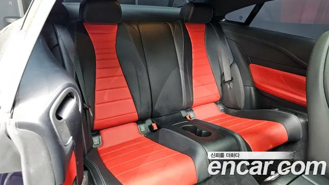 Mercedes-Benz E-Class 2017 — фото 11