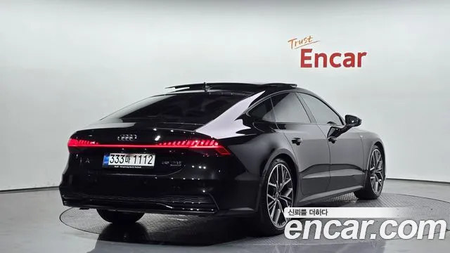 Audi A7 2025 — фото 1