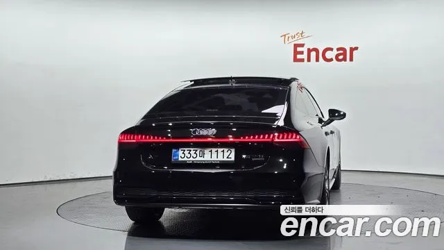 Audi A7 2025 — фото 3