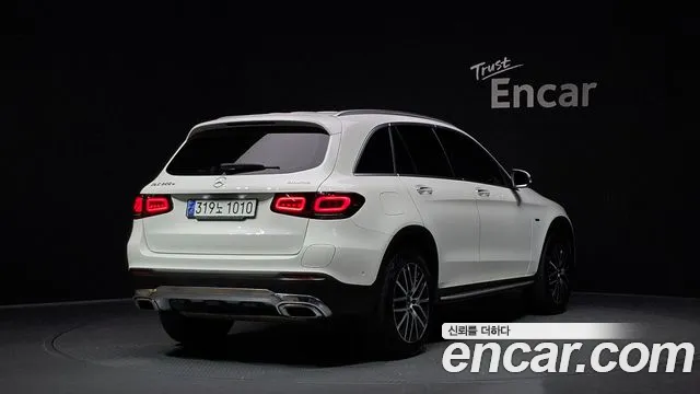 Mercedes-Benz GLC-Class 2021 — фото 2