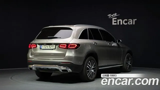 Mercedes-Benz GLC-Class 2021 — фото 2