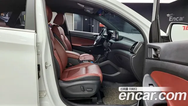 Hyundai Tucson 2019 — фото 11