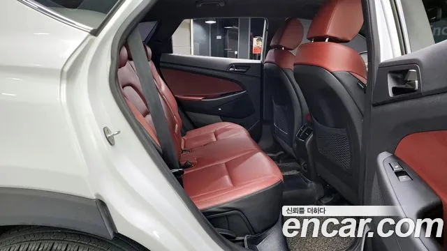 Hyundai Tucson 2019 — фото 12
