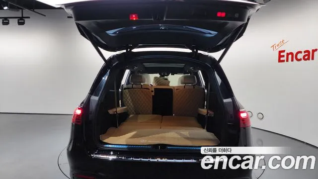 Mercedes-Benz GLS-Class 2025 — фото 18