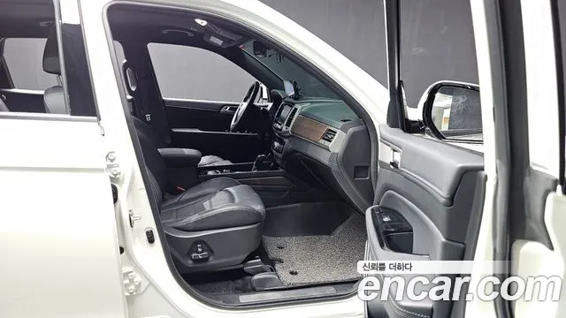 KG_Mobility_Ssangyong Rexton 2018 — фото 11