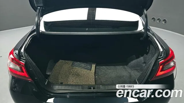 Nissan Altima 2018 — фото 20