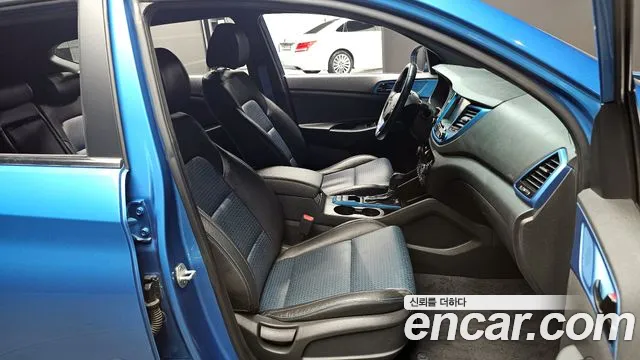Hyundai Tucson 2017 — фото 10
