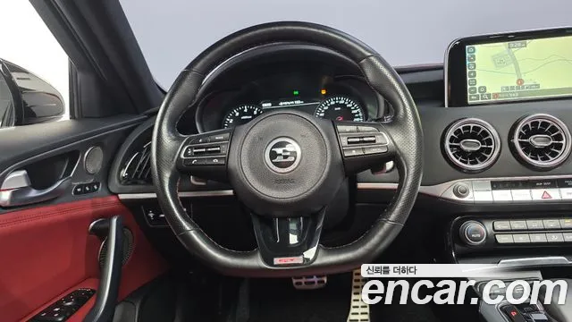 Kia Stinger 2018 — фото 14