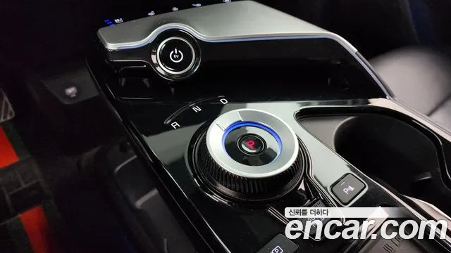 Kia EV6 2022 — фото 12