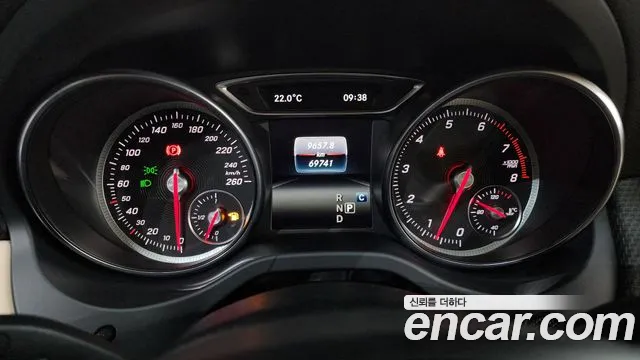 Mercedes-Benz GLA-Class 2019 — фото 11