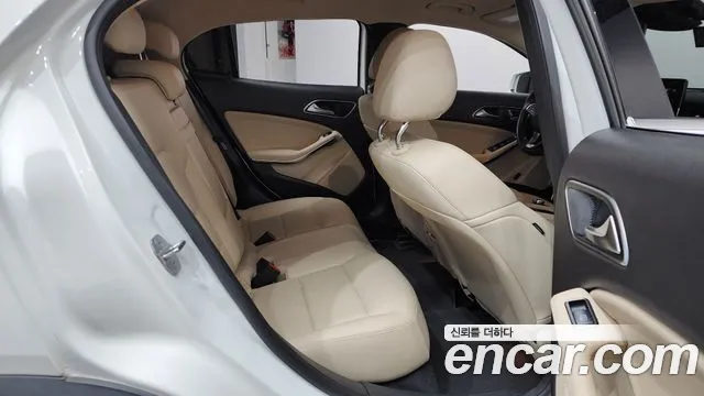 Mercedes-Benz GLA-Class 2019 — фото 17