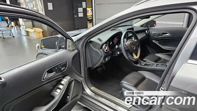 Mercedes-Benz GLA-Class 2017 — фото 13