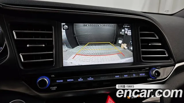 Hyundai AVANTE 2020 — фото 15