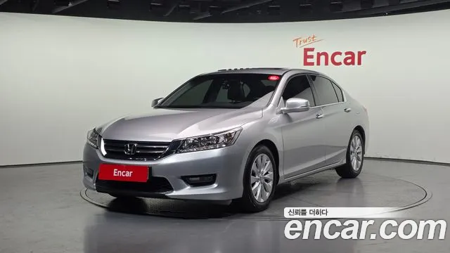 Honda Accord 2015 — фото 1