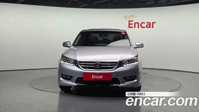 Honda Accord 2015 — фото 3
