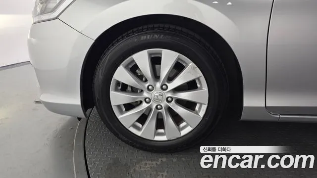 Honda Accord 2015 — фото 5