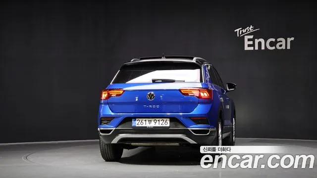 Volkswagen T-Roc 2022 — фото 4