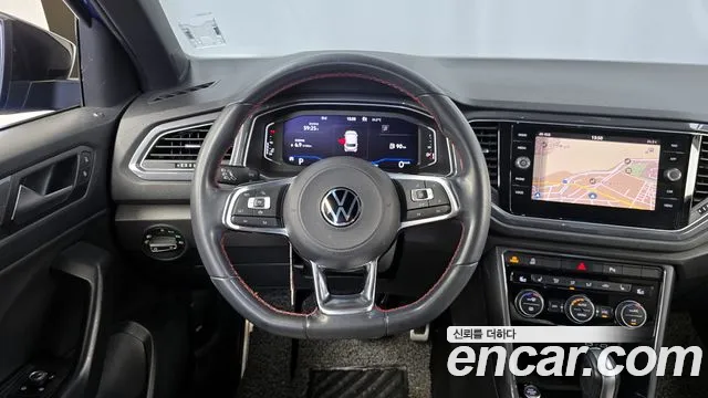 Volkswagen T-Roc 2022 — фото 13