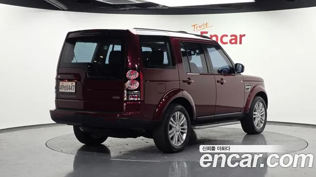 Land Rover Discovery 2016 — фото 2